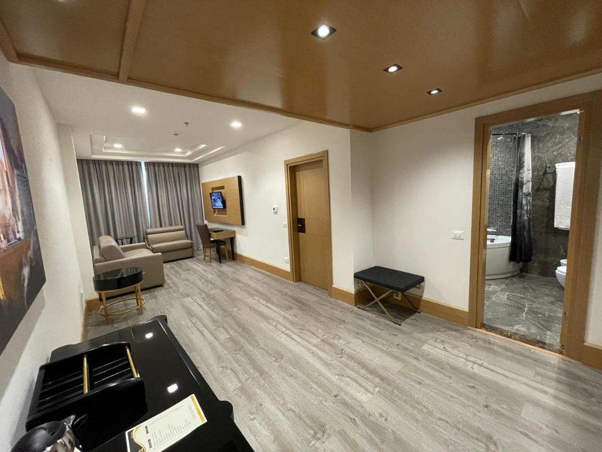 Hotel Golden Palace Shkodër 외부 사진