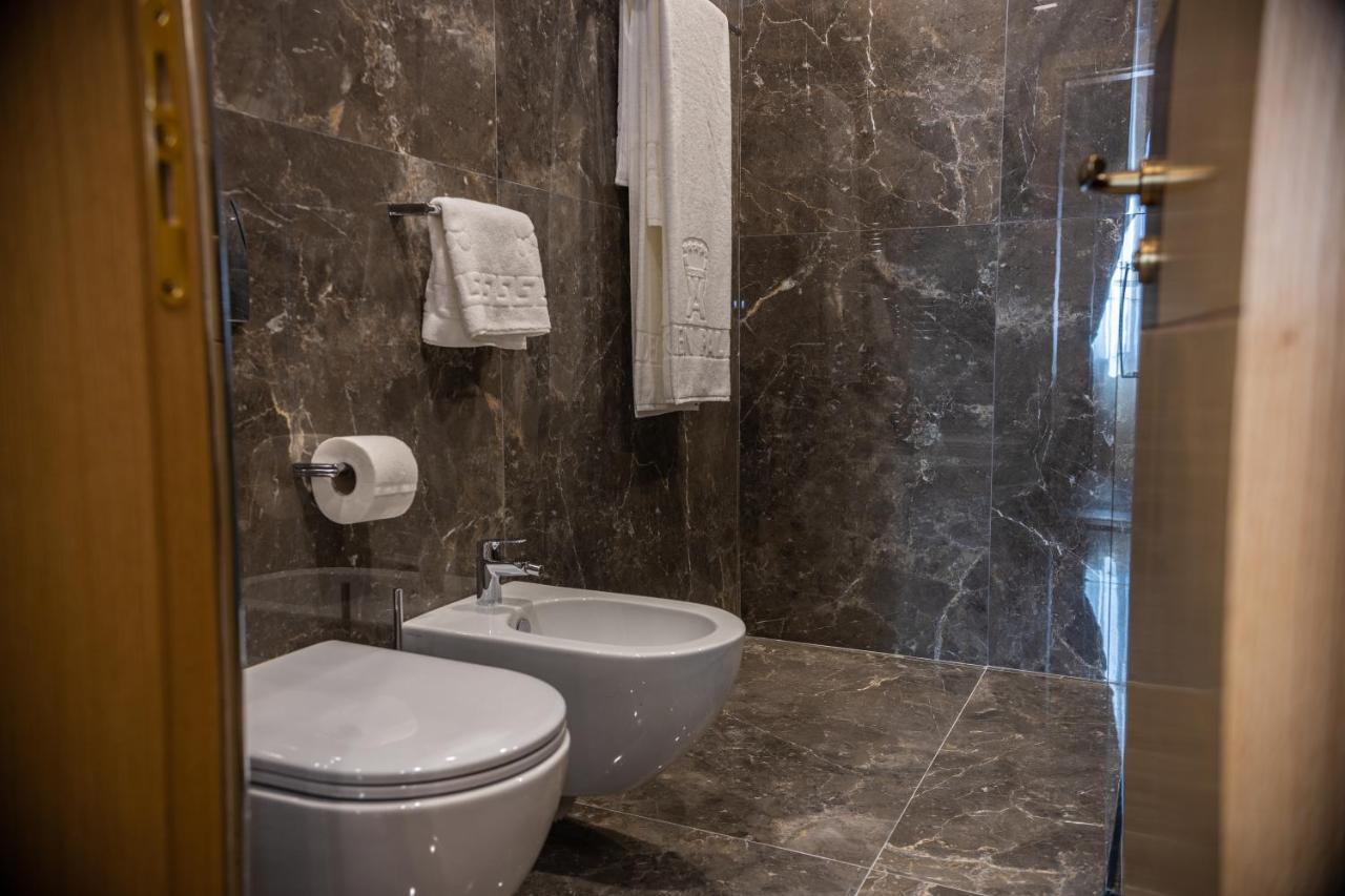 Hotel Golden Palace Shkodër 외부 사진