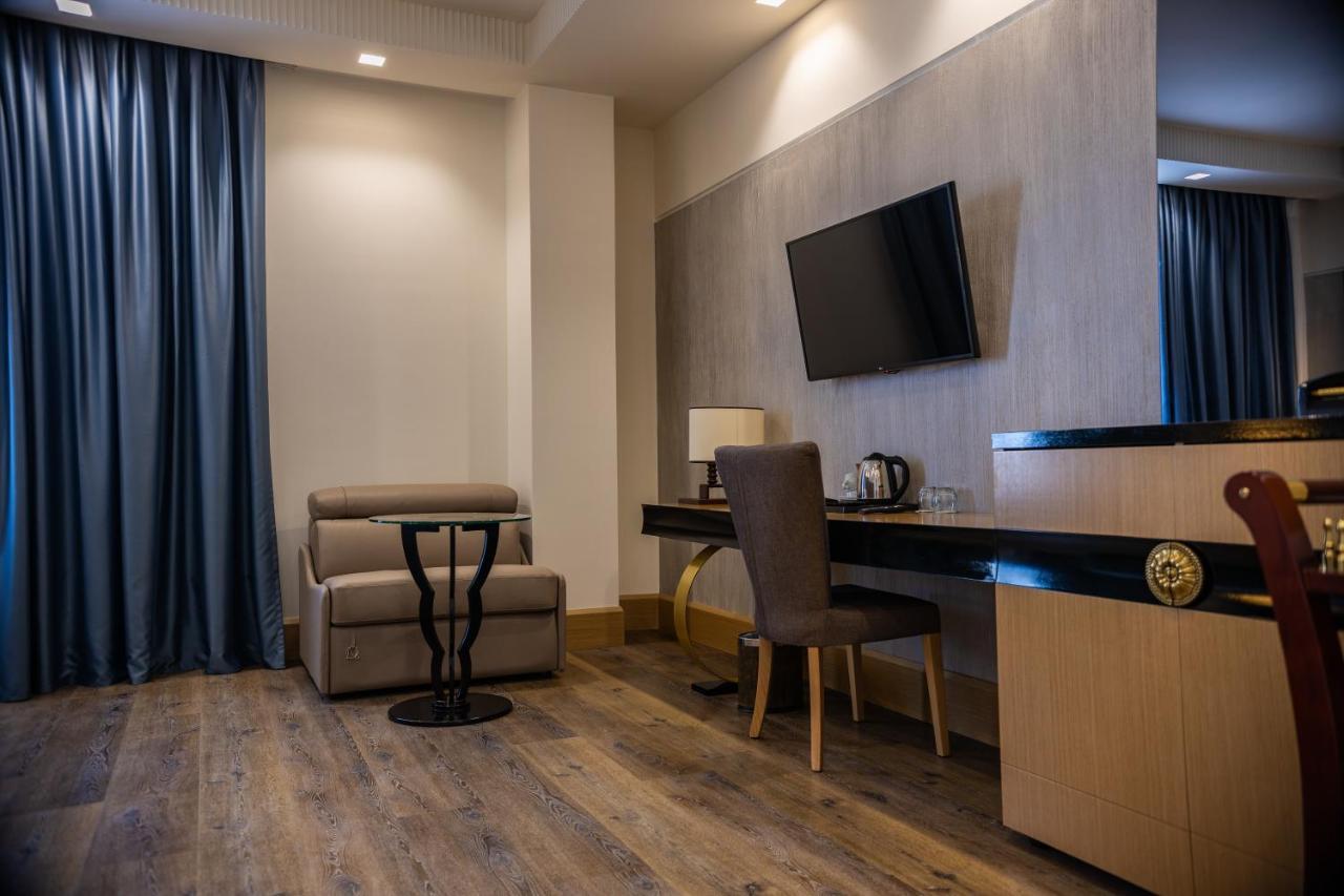 Hotel Golden Palace Shkodër 외부 사진