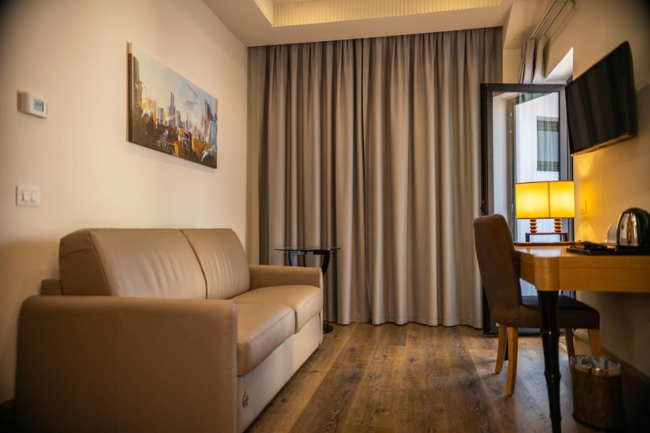 Hotel Golden Palace Shkodër 외부 사진