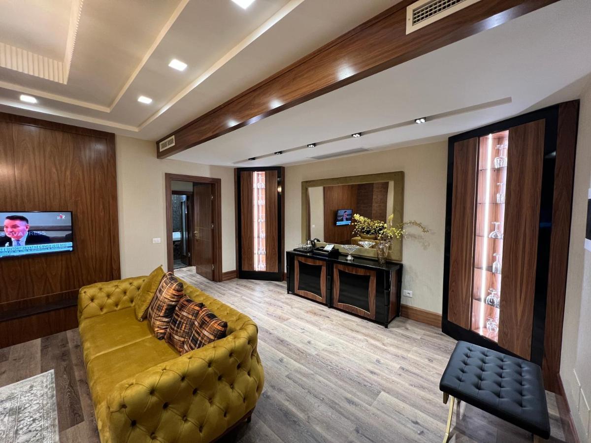 Hotel Golden Palace Shkodër 외부 사진