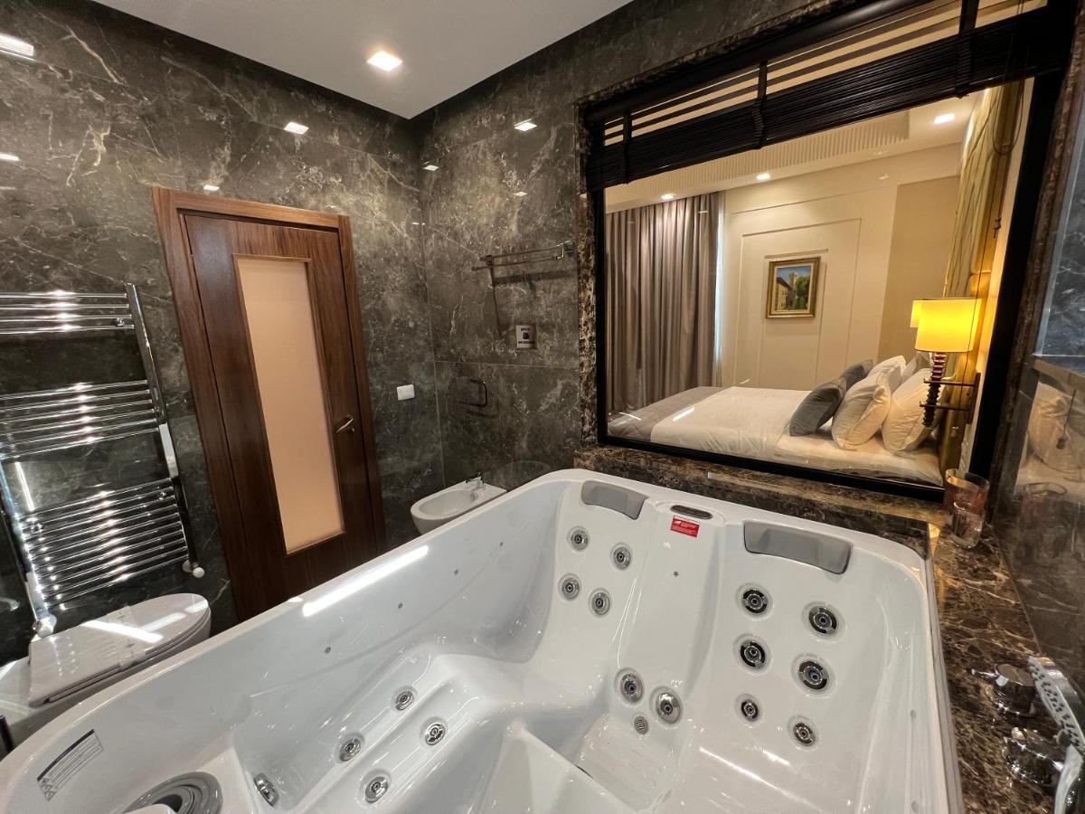 Hotel Golden Palace Shkodër 외부 사진