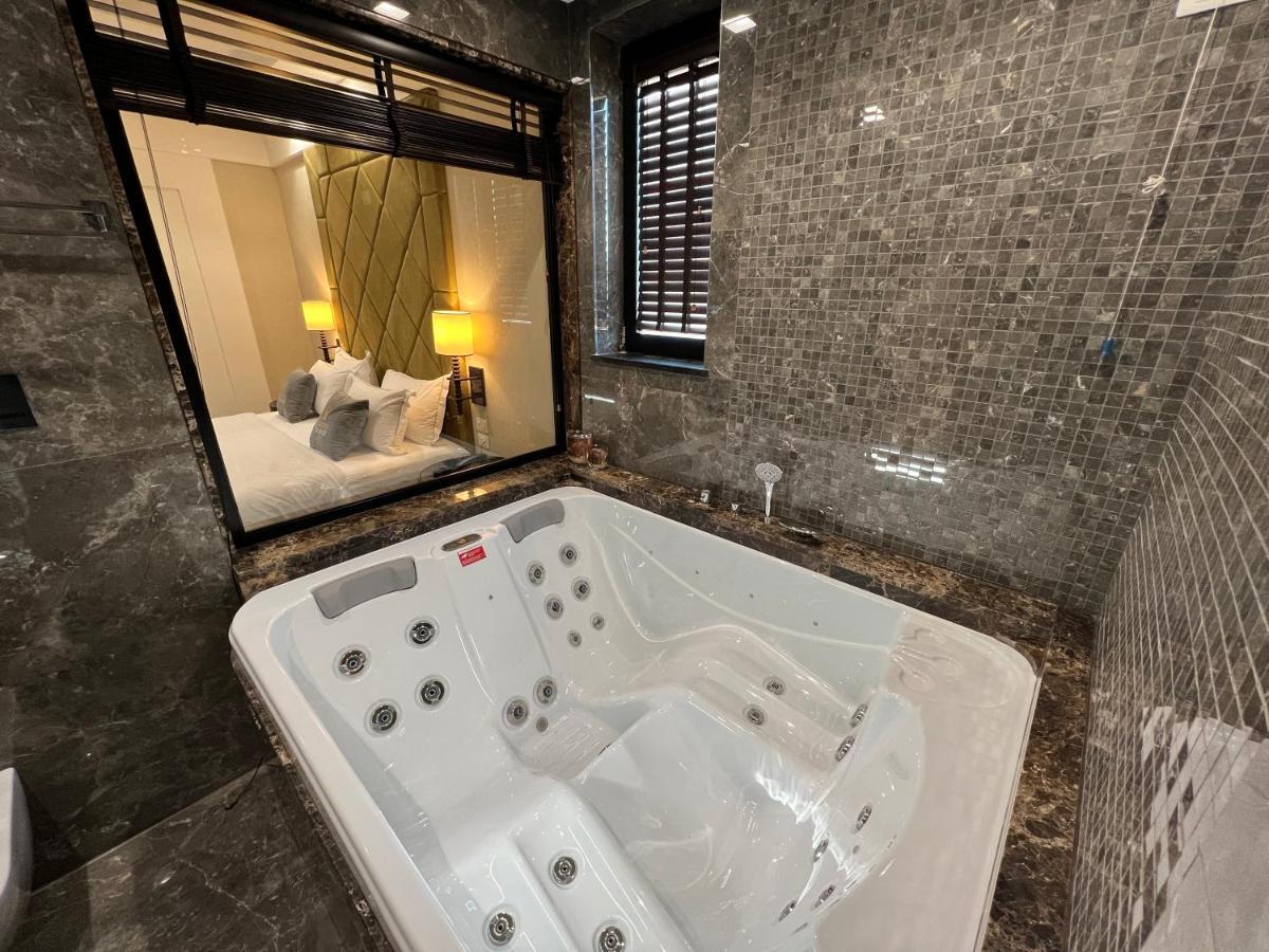 Hotel Golden Palace Shkodër 외부 사진