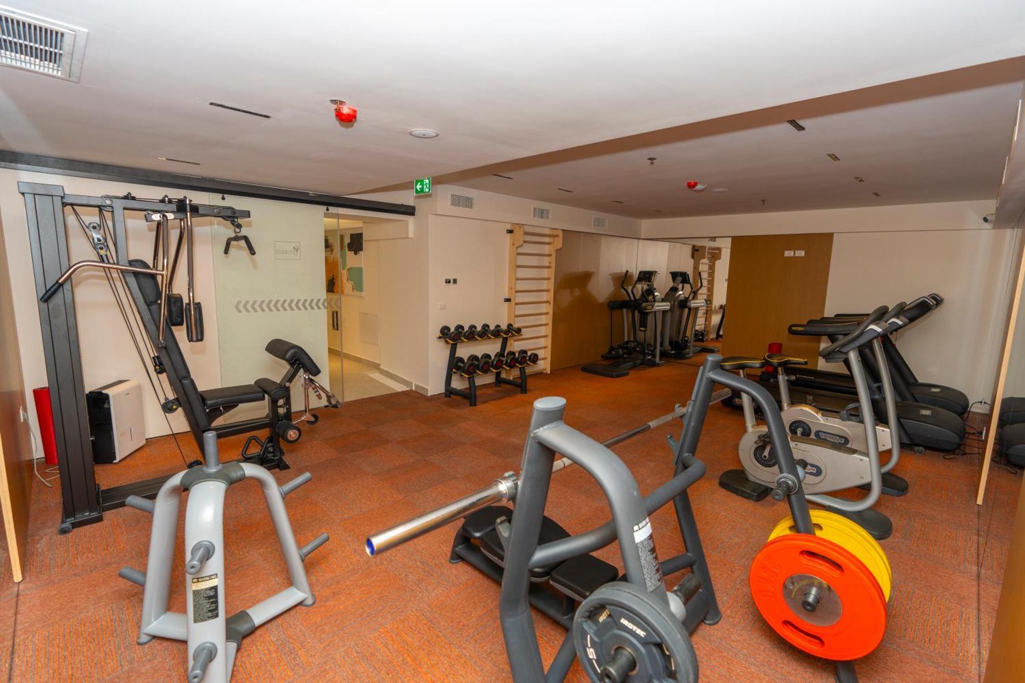 Hotel Golden Palace Shkodër 외부 사진