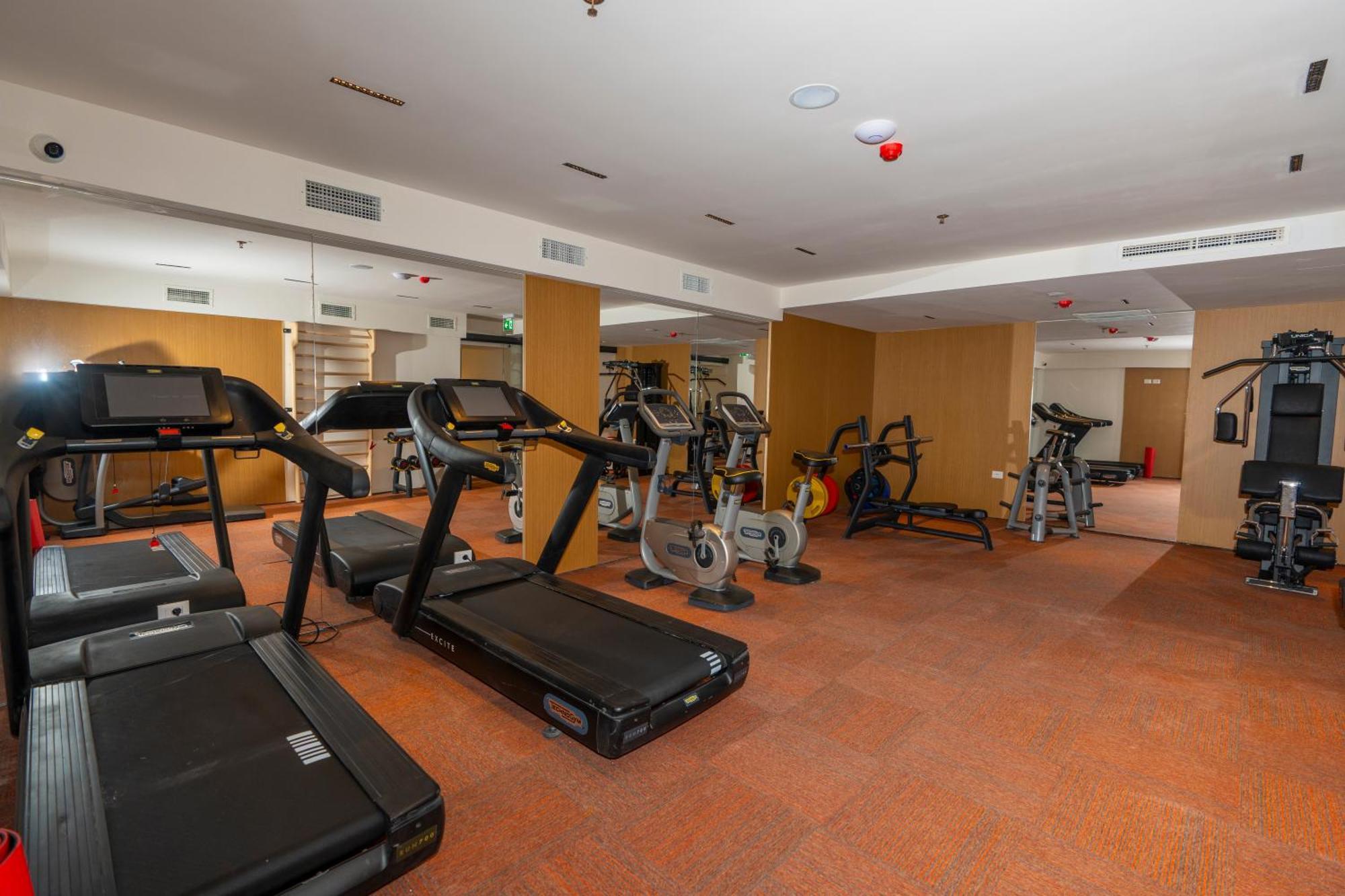 Hotel Golden Palace Shkodër 외부 사진