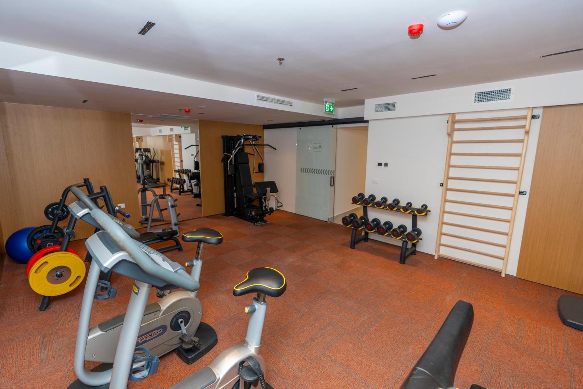Hotel Golden Palace Shkodër 외부 사진