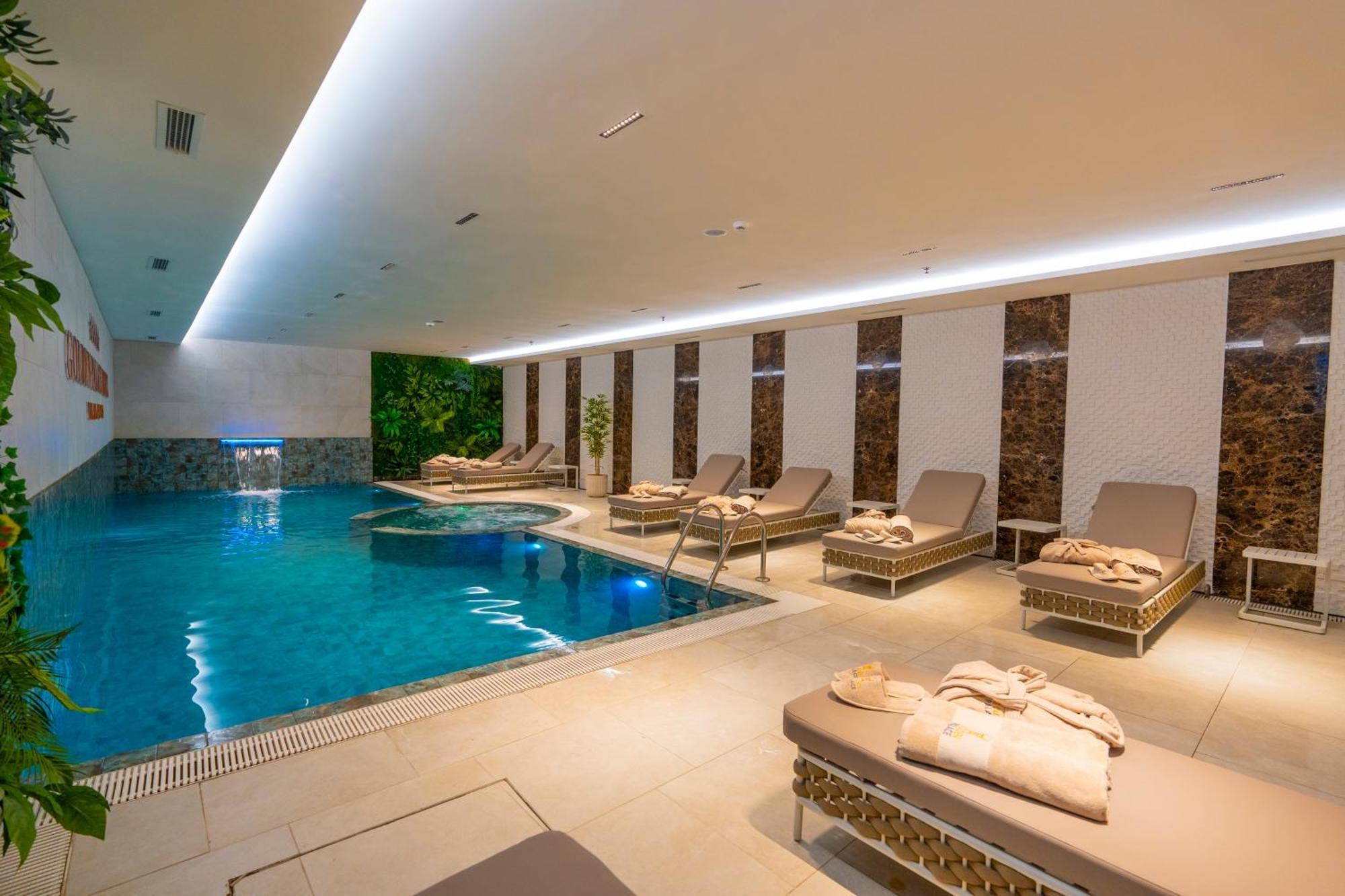 Hotel Golden Palace Shkodër 외부 사진